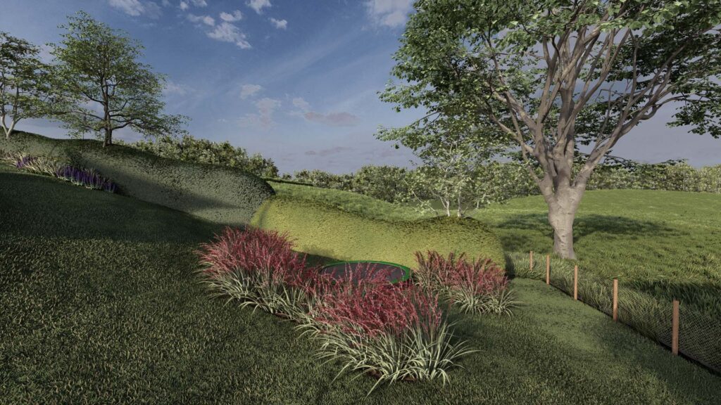 Een 3D-visualisatie van een glooiende tuin met een ingegraven trampoline in het talud. Het beeld toont de natuurlijke inpassing van speelelementen tussen rode siergrassen, volwassen bomen en een groene haag.