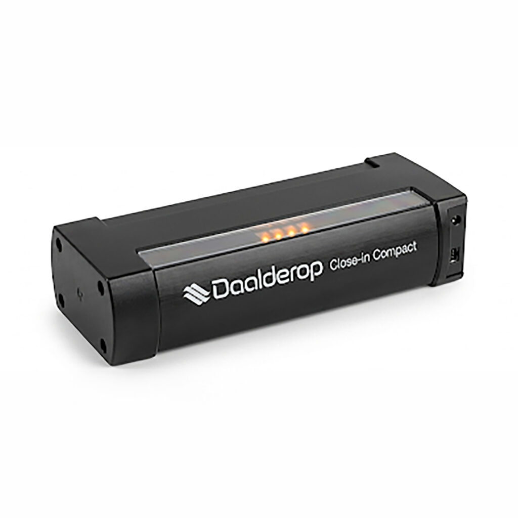 Productfotografie van een zwarte Daalderop Close-In Compact boiler. Een historisch project uit de 20-jarige geschiedenis van 3D-distributeur Design8.