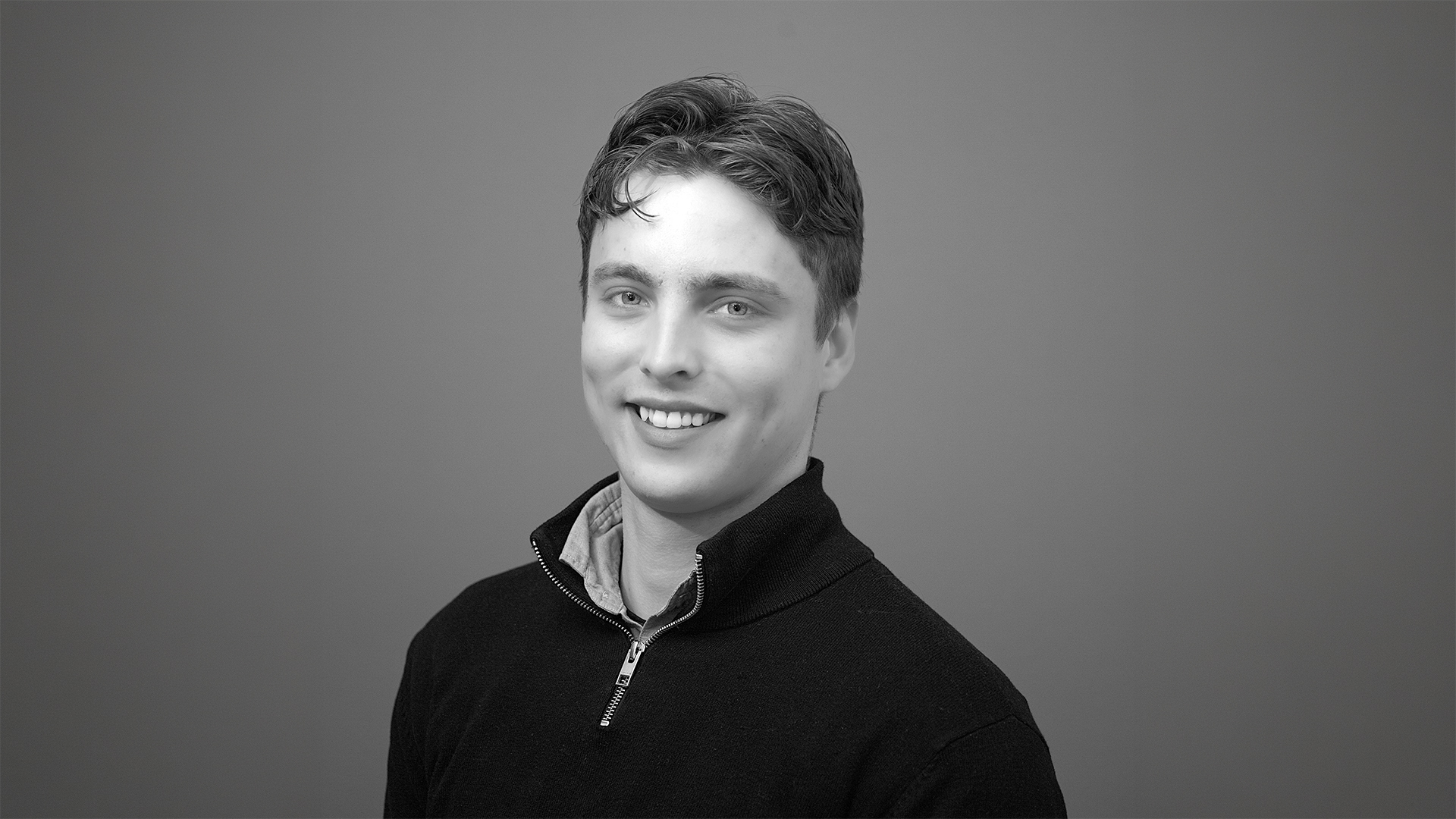 Portret van Floris, sales medewerker.