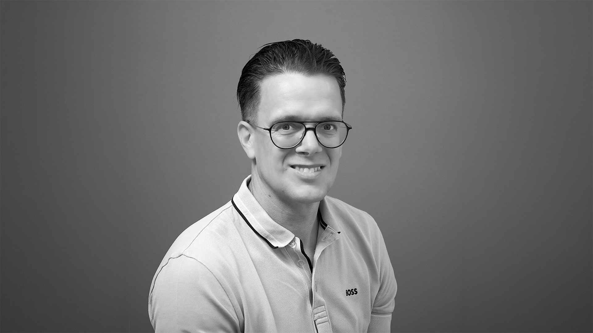 Portret van Robert, verantwoordelijk voor Marketing & Communicatie.