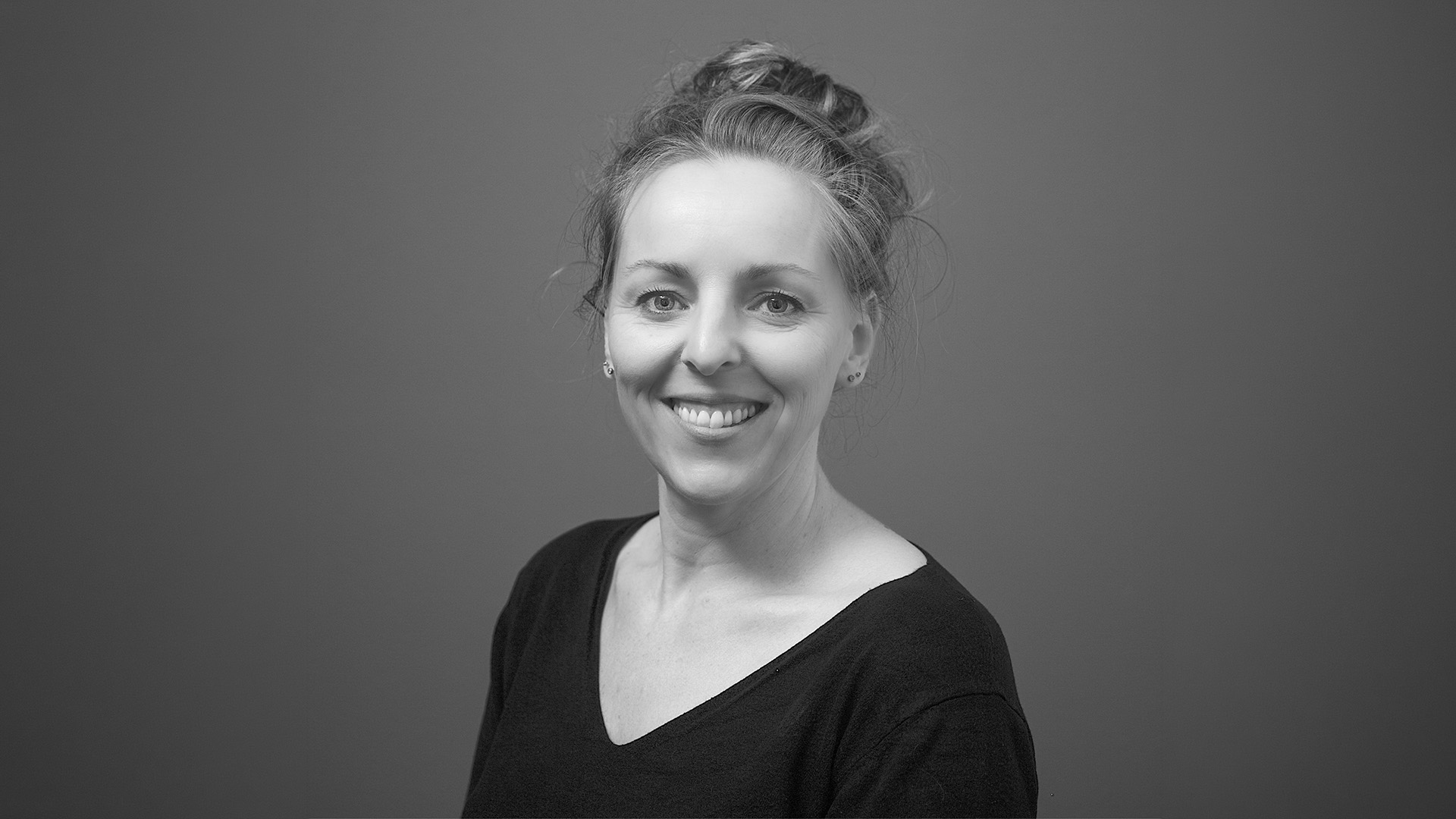 Portret van Lotte, specialist verkoopadministratie.